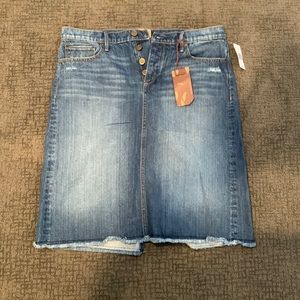 Driftwood Classic Fit Skirt size 32 NWT